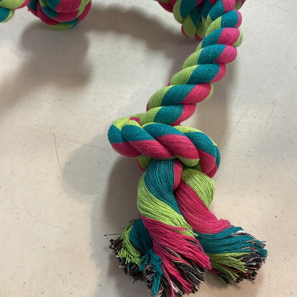 NWOT Large Dog 5 Knot Rope Toy Pink & Green